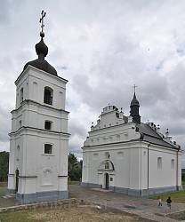 Ильинская церковь и колокольня. Село Суботов