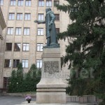 Памятник Василию Каразину в Харькове