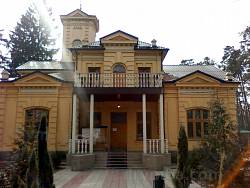 Дом графини Уваровой в Ворзеле