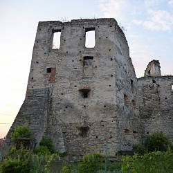 Башня Чортковского замка