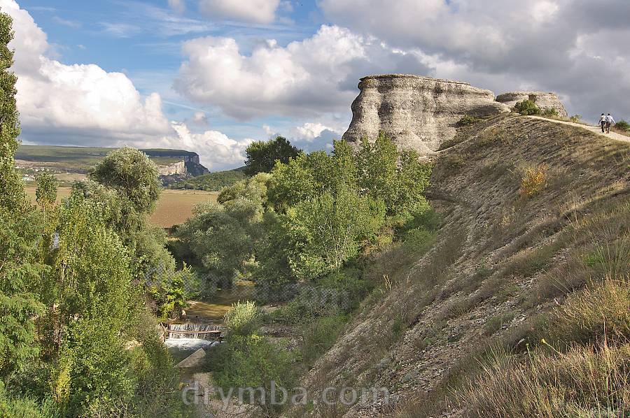 Село танковое фотисаль. Бельбекский каньон. Винзавод танковое Бахчисарайского.