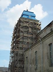 Дубно. Башня-колокольня бернардинского монастыря