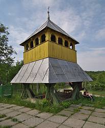 Селиська. Каркасна дзвіниця церкви св.Миколая