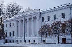 Будинок генерал-губернатора (Кругла площа, м.Полтава)