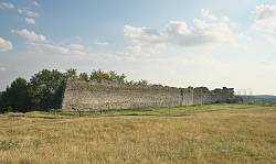 Вид на южный фрагмент стены