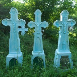 Типові подільські кам'яні хрести