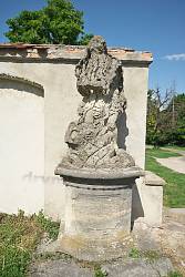 Статуя св. Онуфрия