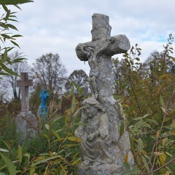 Старое кладбище (с.Лони, Львовская обл.)