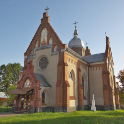 Костел у селі Соколівка біля Олеська