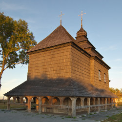 Церковь св.Архистратига Михаила (с.Куты, Львовская обл.)