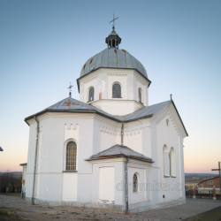 Церковь св.Параскевы (с.Мерещев, Львовская обл.)