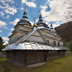 Церква св.Архистратига Михаїла у селі Сукіль