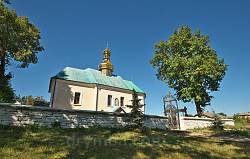 Церква св. Миколая у колишньому містечку Янів