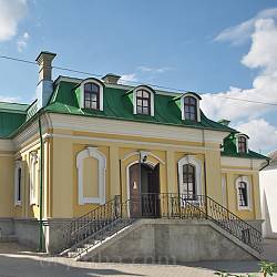 Кременець. Будівлі Свято-Миколаївського монастиря